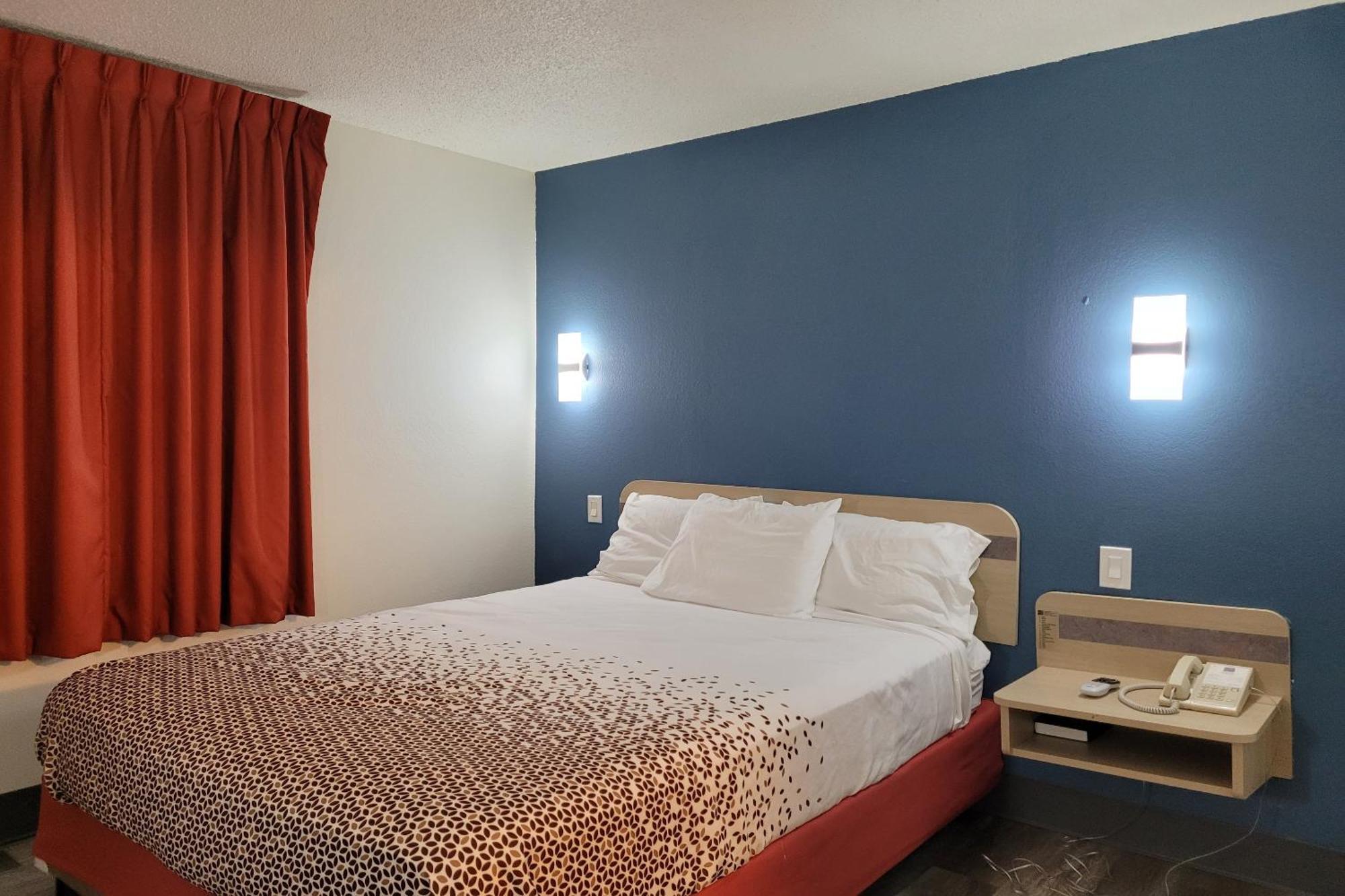 Modern Stay 39 Lakeview By Oyo Minonk Exterior photo
